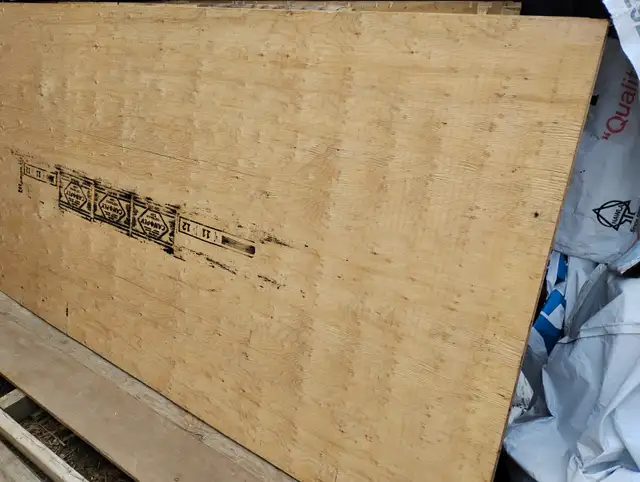 3/8' Plywood :- Lightly used