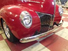 1940 Ford - Photo 3