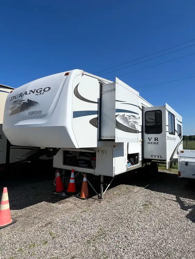 RV 5th Wheel Durango