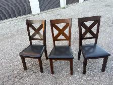 Free delivery used Set of 3 Dark Wood Dining Chairs - Photo 3