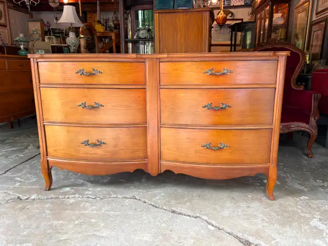 6 Drawer Dresser