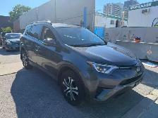 2017 Toyota RAV4 LE AWD - Photo 3