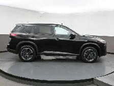 2024 Nissan Rogue SV HEATED SEATS, HEATED STEERING WHEEL, APPLE - Photo 36
