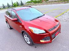 2016 Ford Escape SE 4dr 4x4 Automatic - Photo 4