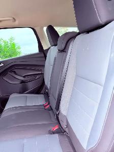 2016 Ford Escape SE 4dr 4x4 Automatic - Photo 18