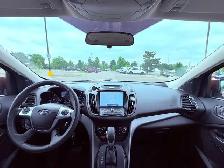 2016 Ford Escape SE 4dr 4x4 Automatic - Photo 22