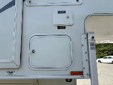 2018 Westland 80W SL Truck Camper - Photo 14