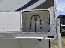 2018 Westland 80W SL Truck Camper - Photo 17