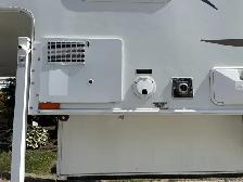 2018 Westland 80W SL Truck Camper - Photo 19