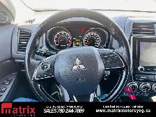 2021 Mitsubishi RVR SE - Photo 18