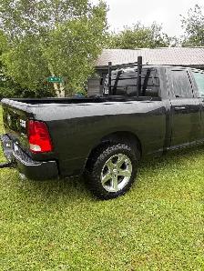 2017 Ram Quad Cab 4x4 - Photo 8