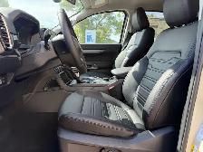 2026 Ford Ranger LARIAT | BLACK APPEARANCE PKG | TRAILER TOW PKG - Photo 16