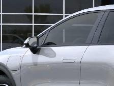 2026 Chevrolet Equinox EV LT - Photo 10
