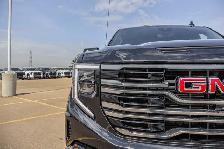 2026 GMC Sierra 1500 AT4 - Photo 11
