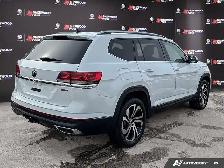 2022 Volkswagen Atlas Highline | CAPTAIN'S CHAIRS | PANO-ROOF - Photo 6