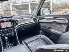 2022 Volkswagen Atlas Highline | CAPTAIN'S CHAIRS | PANO-ROOF - Photo 12