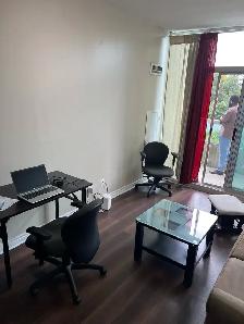 Master Bedroom for Rent – Square One | 3504 Hurontario St, - Photo 3