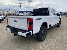 2026 Ford Super Duty F-350 SRW Lariat | 618A | 4X4 | Crew Cab - Photo 24