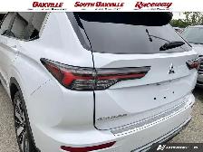 2025 Mitsubishi Outlander SEL | 7SEATER | DUAL SUNROOF | VENTED - Photo 11