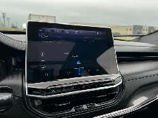 2025 Jeep Compass Altitude / 4WD - Photo 19