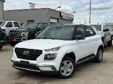 2021 Hyundai Venue Essential IVT w/Two-Tone