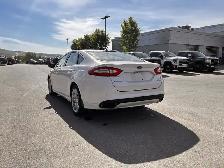 2014 Ford Fusion SE | 202A | Sunroof - Photo 3