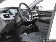 2027 Chevrolet Bolt - Photo 12