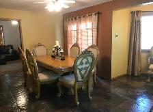 High end solid table and 8 chairs - Photo 2