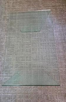 Table basse en verre en très bon état achetée chez Mobilia - Photo 2