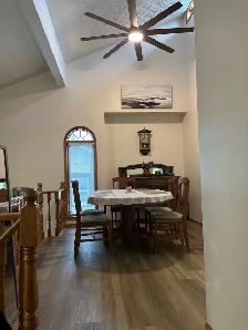 House for sale - 4 Beds 3 Baths - Photo 9