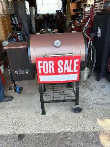 PIT BOSS SMOKER