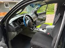 2007 Toyota Tacoma Double Cab For Sale - Excellent Condition - Photo 3