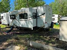 32 foot Camper