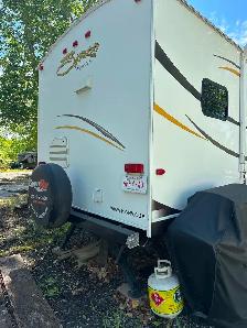 32 foot Camper - Photo 4