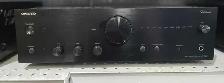 Onkyo A-9150 integrated amp w/ box/remote
