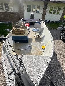 Lund Fishing Boat For Sale - Photo 3