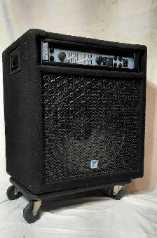 High-end Bass Amp. Package deal.