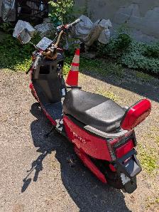 Electric Scooter - Photo 2