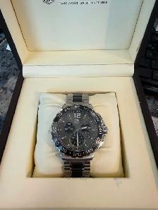 TAG HEUER Formula 1 Watch w/box