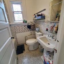 CENTRETOWN - 1 Bed with Den - August 1st     Across from Park - Photo 17
