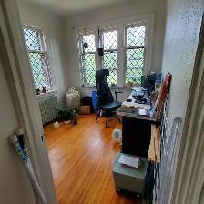 CENTRETOWN - 1 Bed with Den - August 1st     Across from Park - Photo 19
