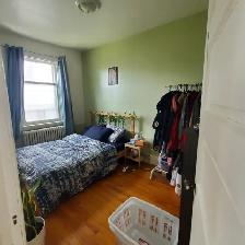 CENTRETOWN - 1 Bed with Den - August 1st     Across from Park - Photo 23