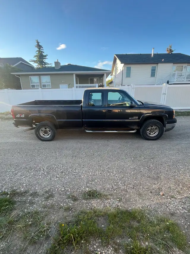 2004 Chevy duramax 2500hd 4x4