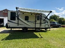 2017 KEYSTONE BULLET CROSSFIRE - Photo 2