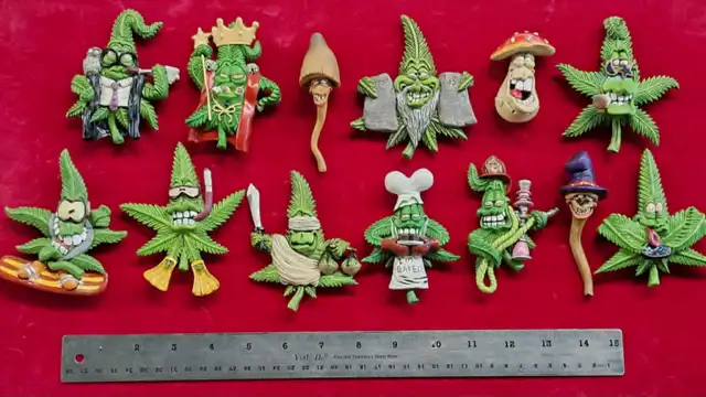 Novelty Potleaf and Mushroom Magnets