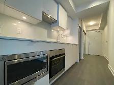 1 BEDROOM DEN Condo for RENT All Included @YONGE & EGLINTON