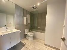 1 BEDROOM DEN Condo for RENT All Included @YONGE & EGLINTON - Photo 3