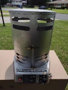 Propane heater - Photo 2