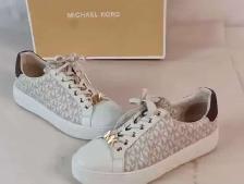 MK size 9 Platform Sneakers