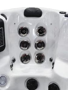 VEGA HOT TUB FOR SALE - Photo 5